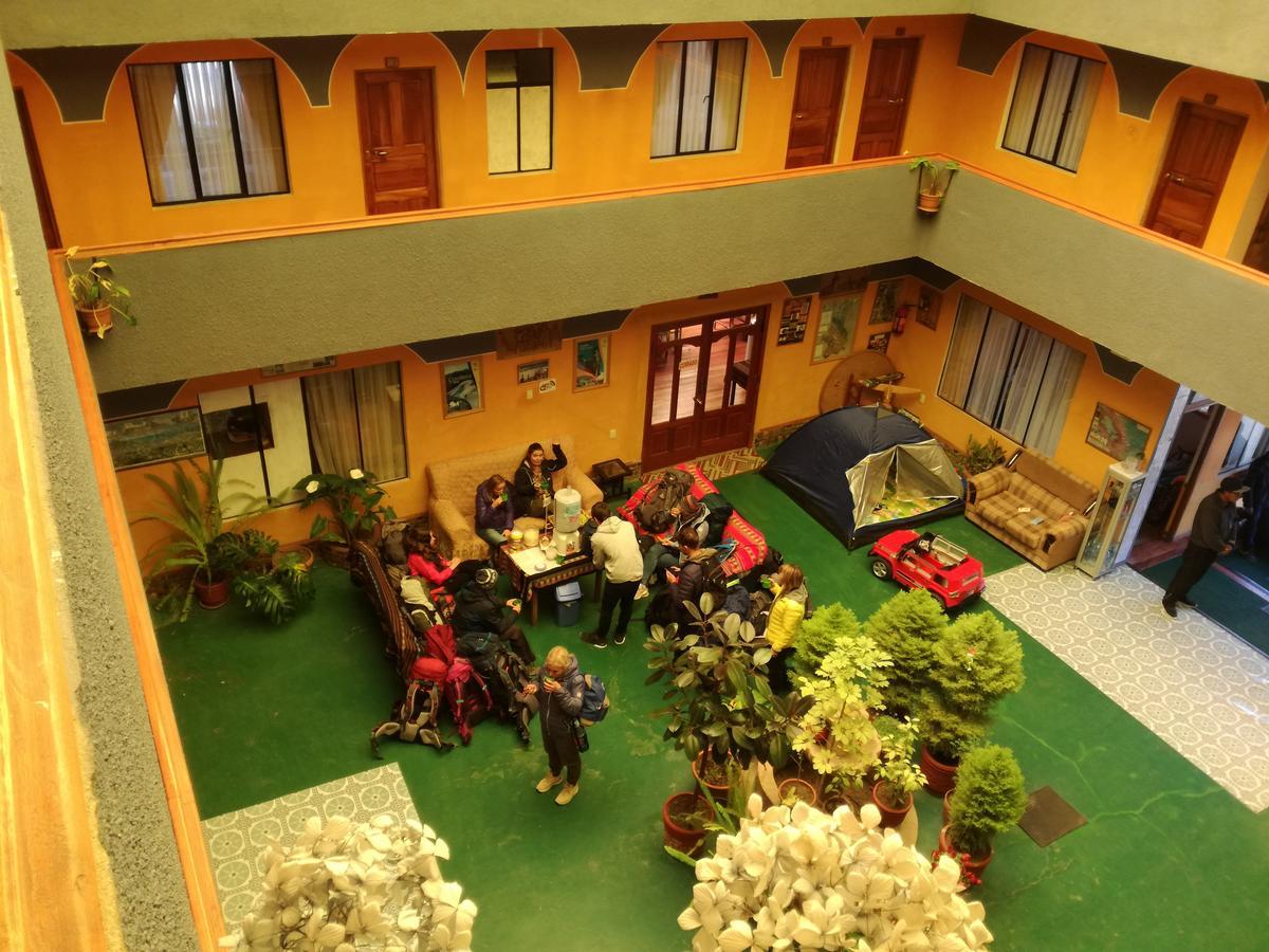 Hotel Utama โกปากาบานา ภายนอก รูปภาพ